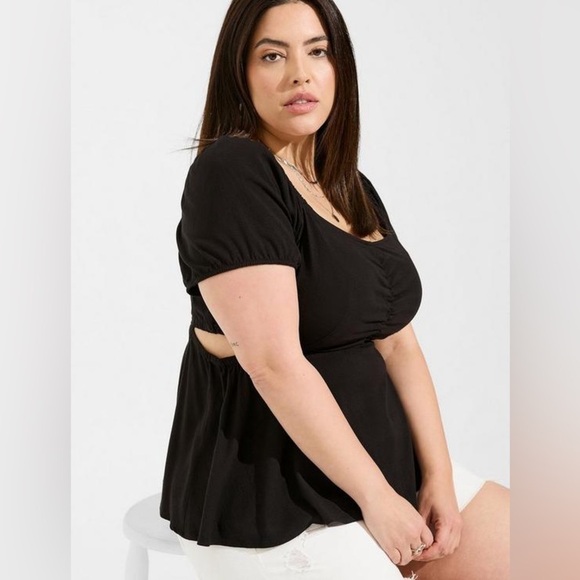 Torrid Babydoll Side Cutout Blouse - NEW - Size 16 - Picture 2 of 7